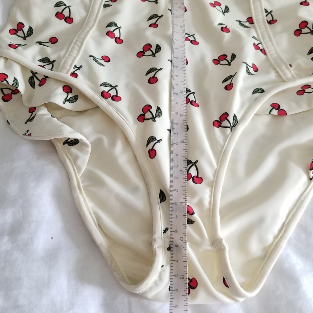 🚫SOLD🚫NWT FL&L MON CHERI ONE PIECE SWIMSUIT M - Picture 5 of 7
